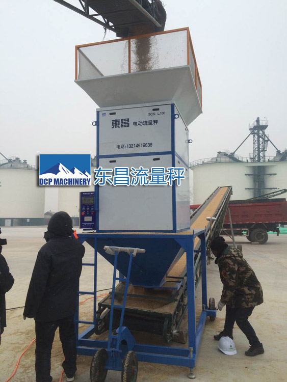 電動(dòng)玉米粒大豆流量秤-100噸誤差10g 電動(dòng)玉米粒大豆流量秤-100噸誤差10g