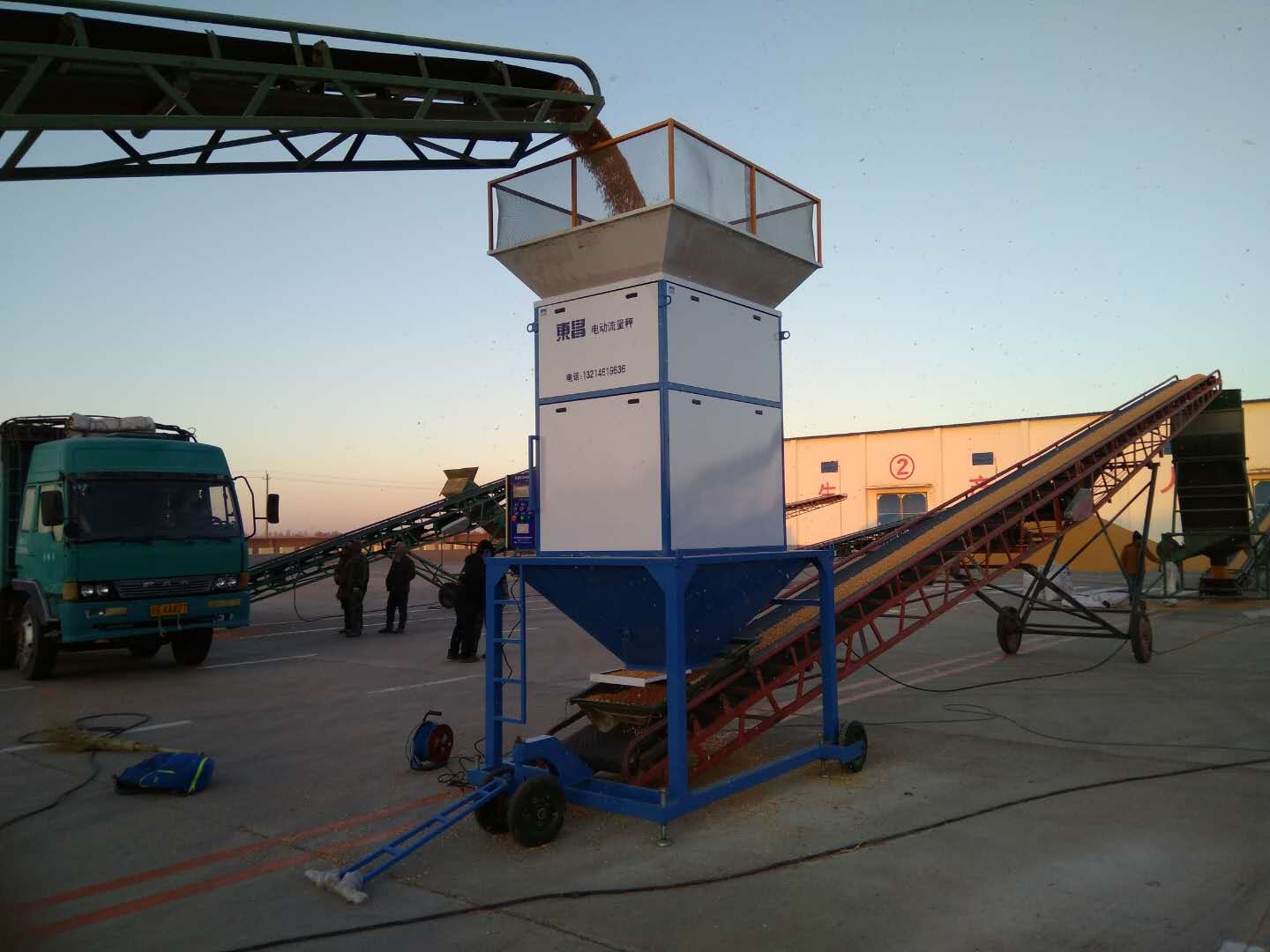 黑龍江玉米脫粒機(jī)加流量秤 黑龍江玉米脫粒機(jī)加流量秤