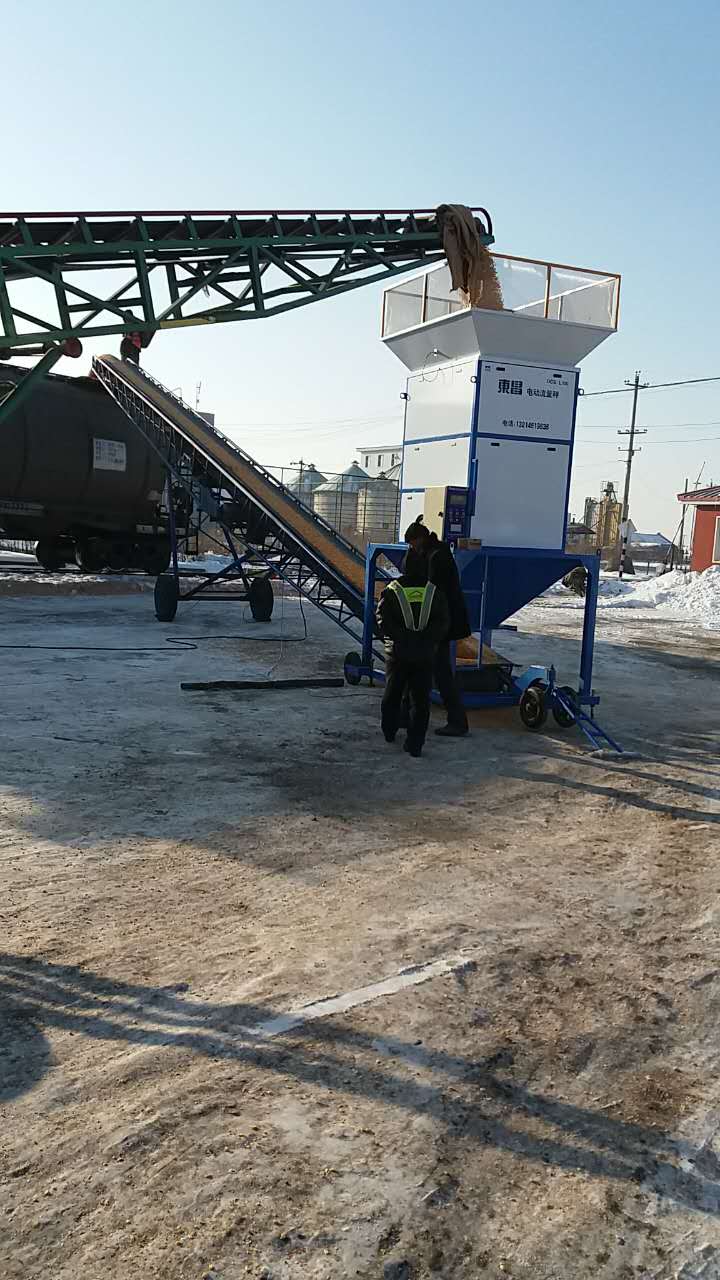 新疆伊犁丁經(jīng)理使用東昌流量秤8年運行狀況良好 新疆伊犁丁經(jīng)理使用東昌流量秤8年運行狀況良好